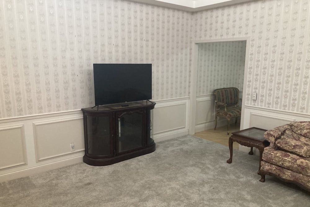 Photo of Bedroom in Billings