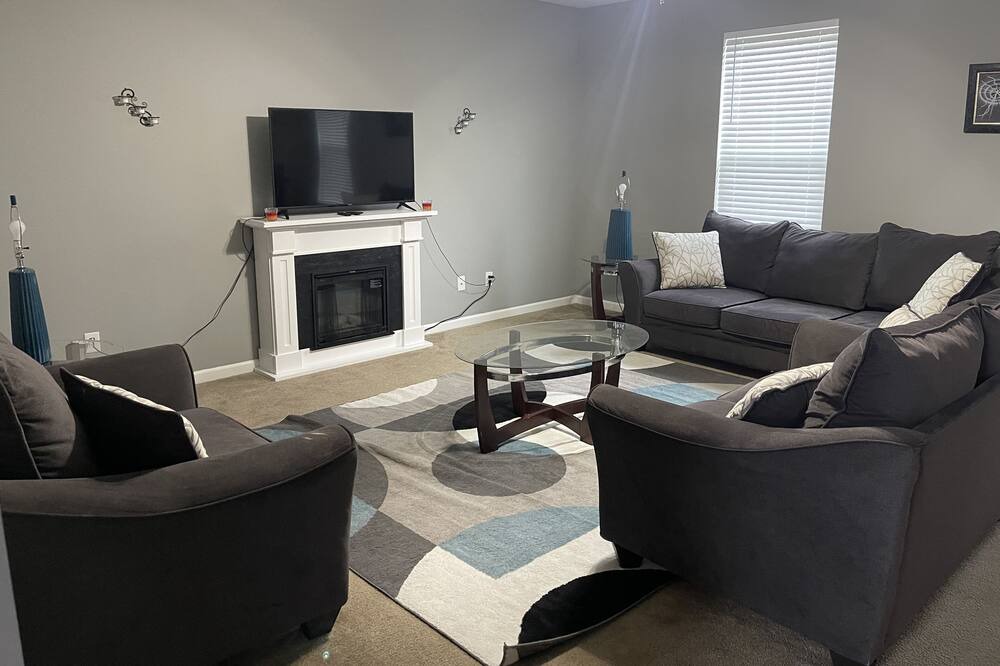 Photo of Bedroom in Maxwell