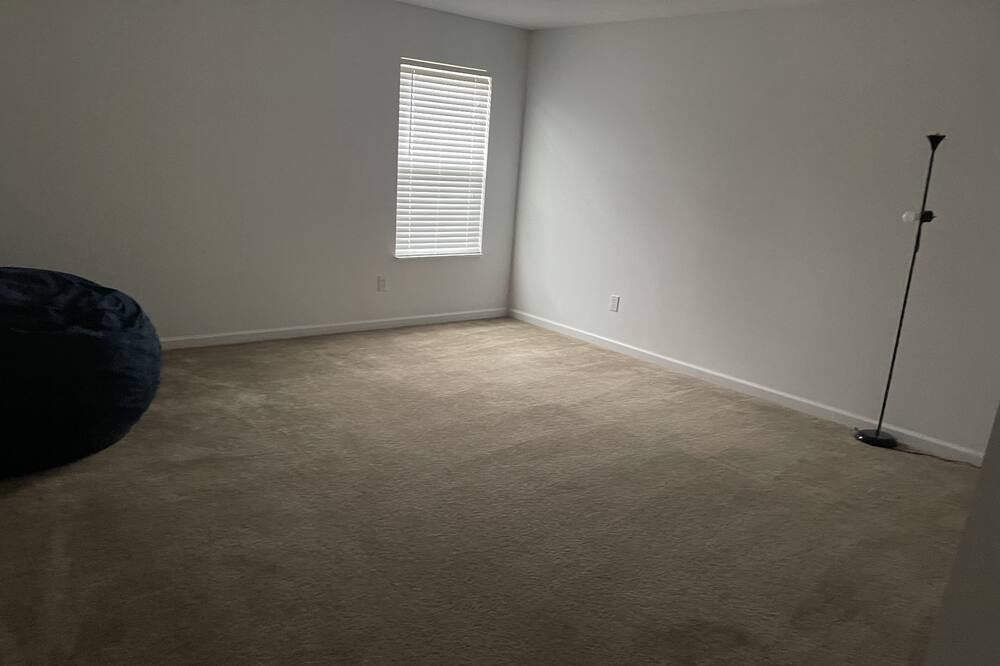 Photo of Bedroom in Maxwell