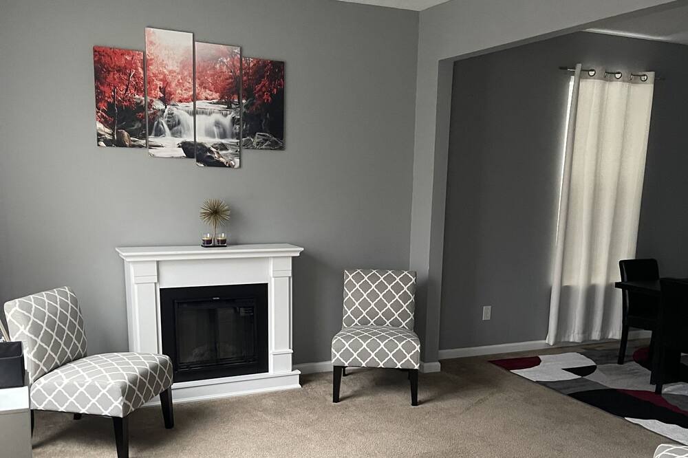 Photo of Livingroom in Maxwell