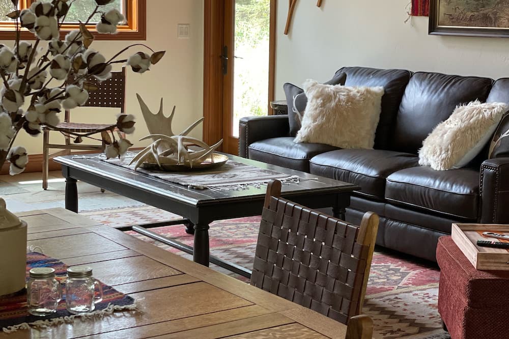 Photo of Livingroom in Jackson Hole