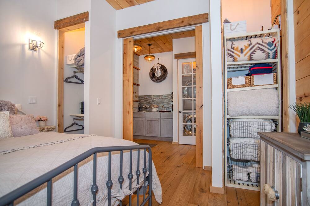 Photo of Bedroom in Hope