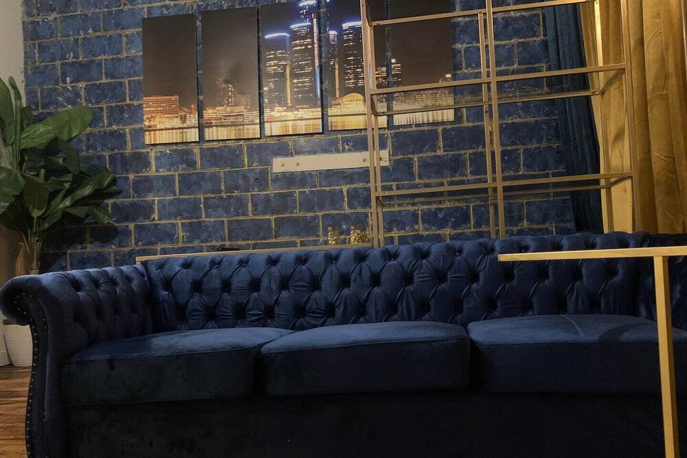 Photo of Livingroom in Detroit