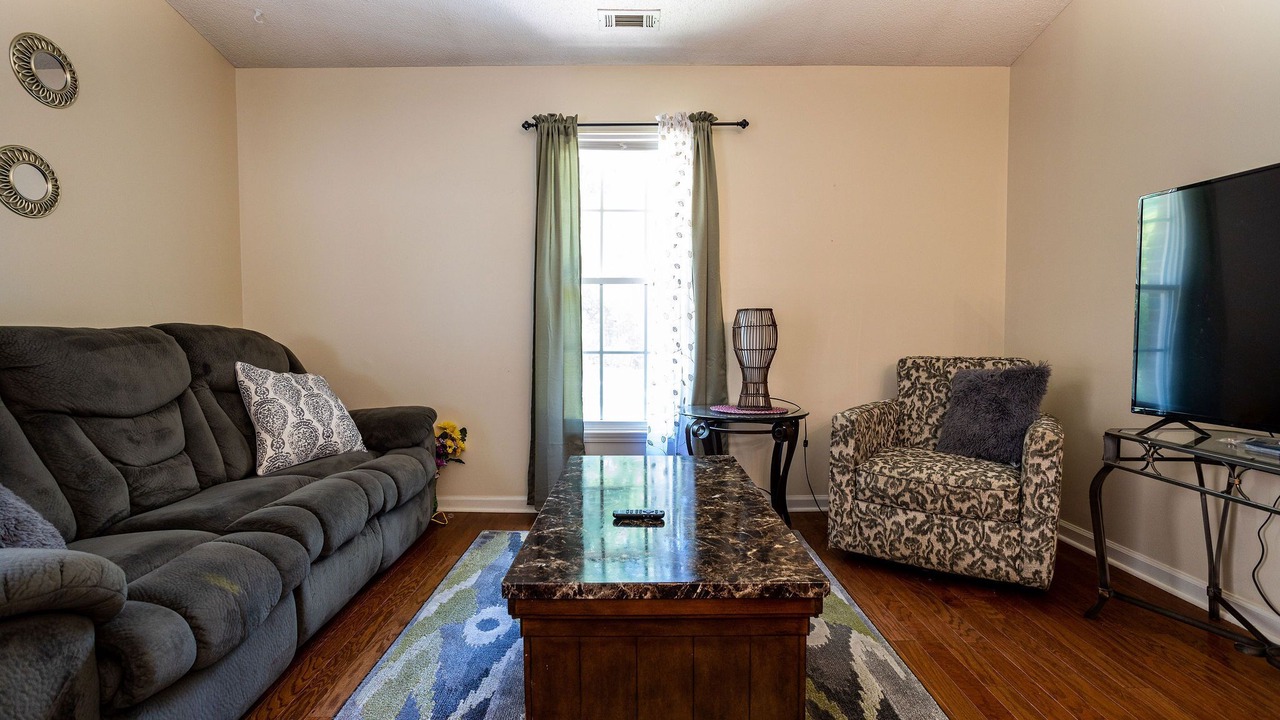Photo of Livingroom in Sumter County