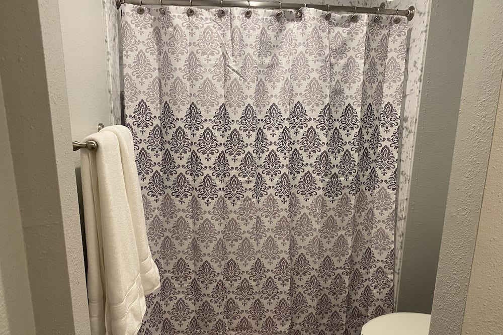 Photo of Bathroom in Auburn Hills