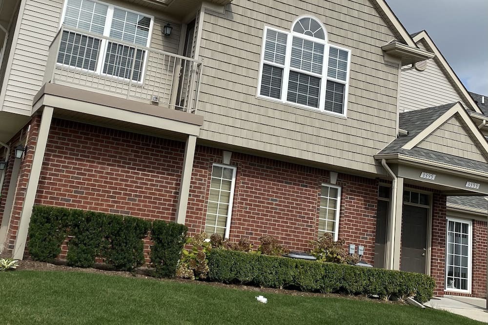 Photo of Outdoor in Auburn Hills