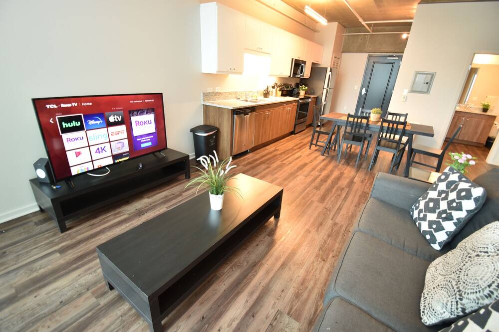 Photo of Livingroom in Pacific Terrace