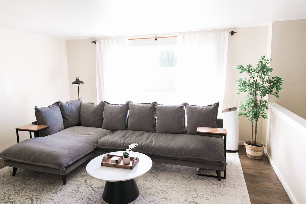 Photo of Livingroom in Spokane Valley