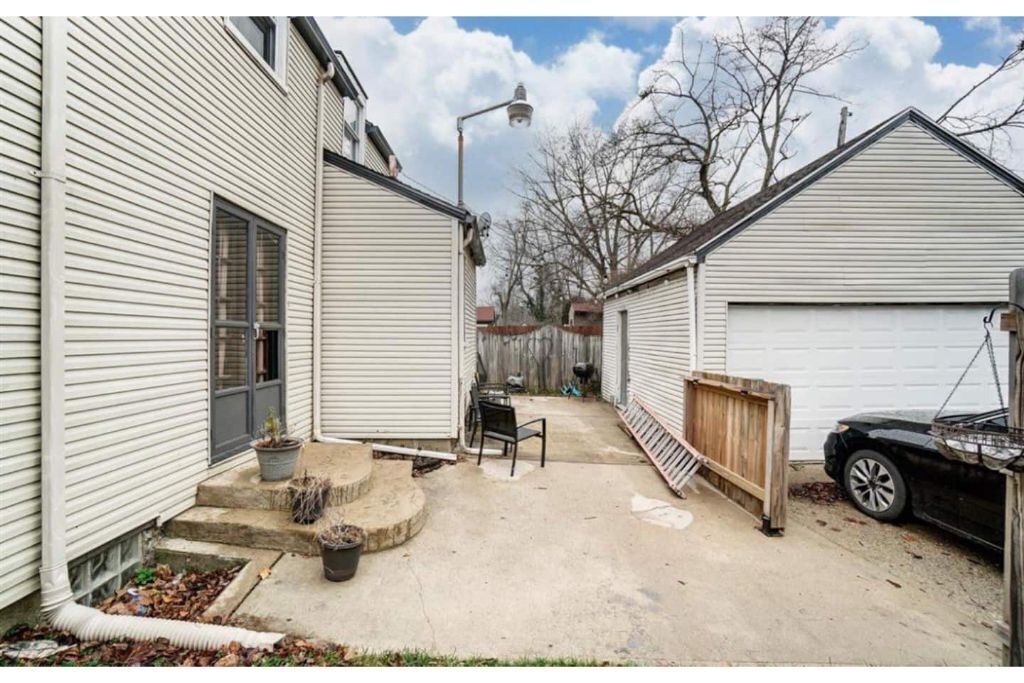 Photo of Outdoor in Springfield