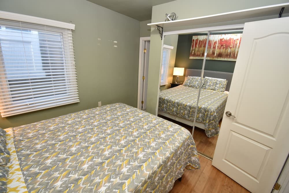 Photo of Bedroom in Downtown San Diego