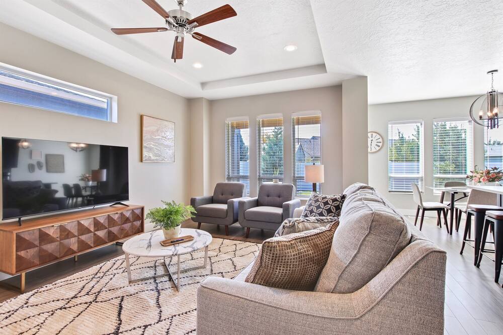 Photo of Livingroom in Meridian