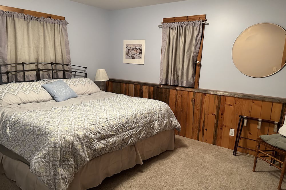 Photo of Bedroom in Livingston