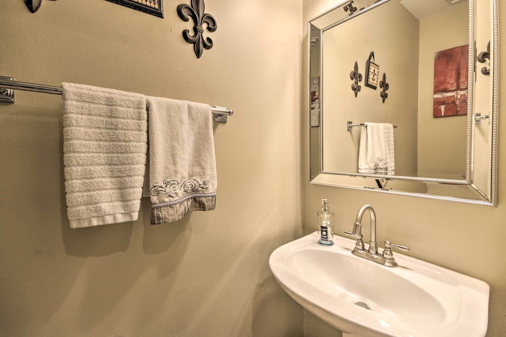 Photo of Bathroom in Barker