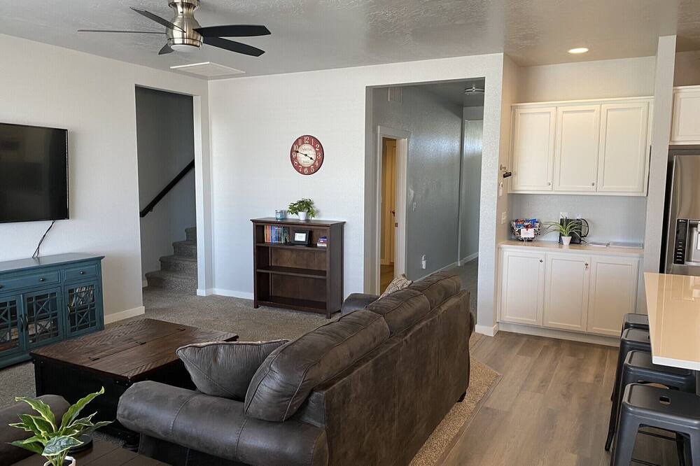 Photo of Livingroom in Caldwell