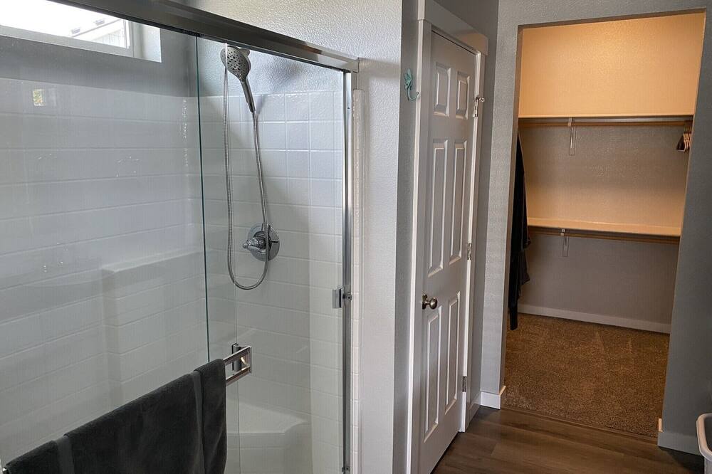 Photo of Bathroom in Caldwell