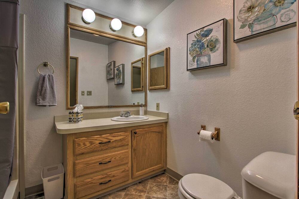 Photo of Bathroom in Helena Valley Northwest