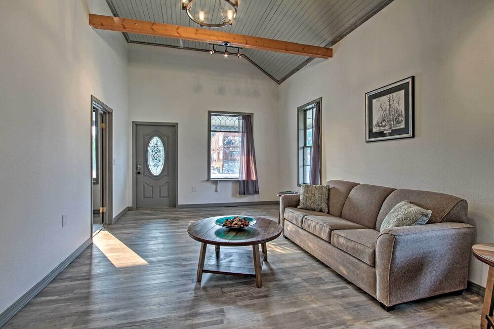 Photo of Bedroom in Augusta