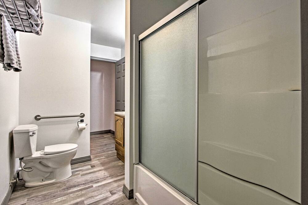 Photo of Bathroom in Augusta