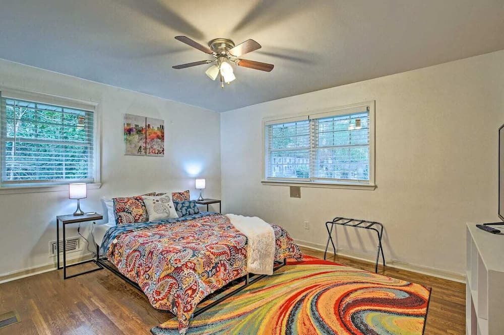 Photo of Bedroom in Collier Heights