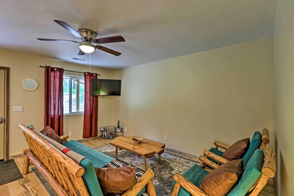 Photo of Bedroom in West Glacier