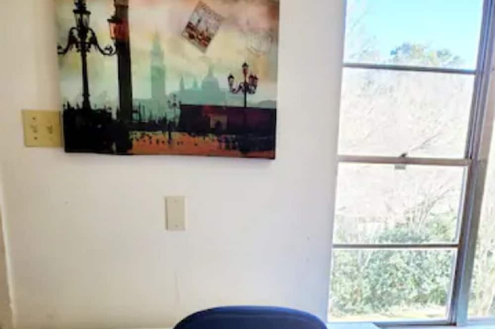 Photo of Bedroom in Brookhollow