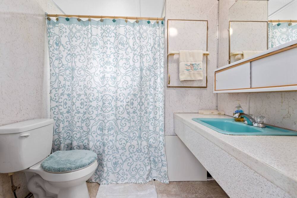 Photo of Bathroom in Russells Point
