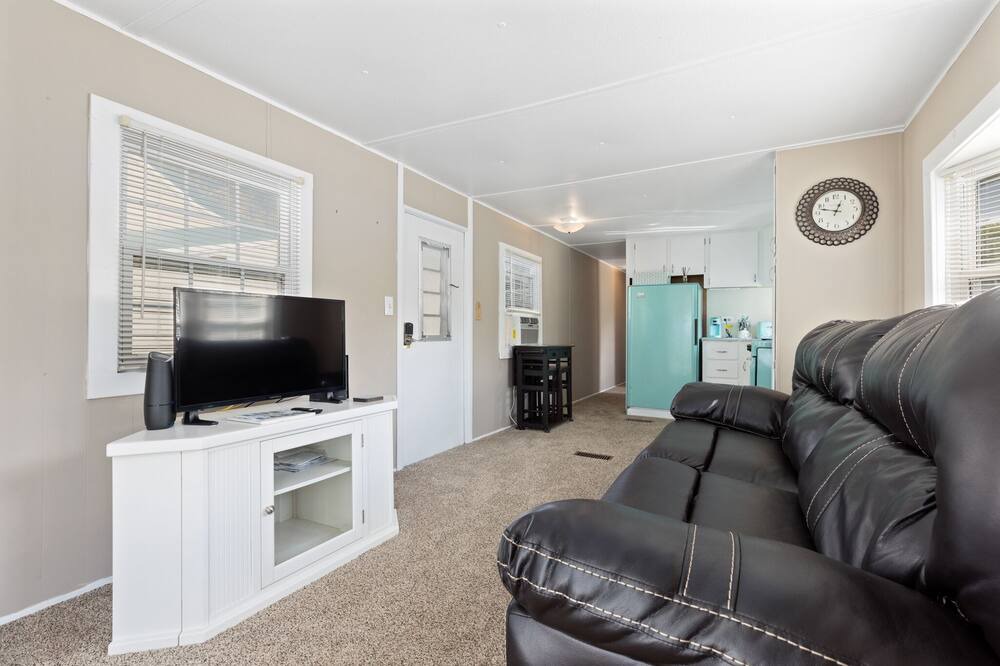 Photo of Livingroom in Russells Point