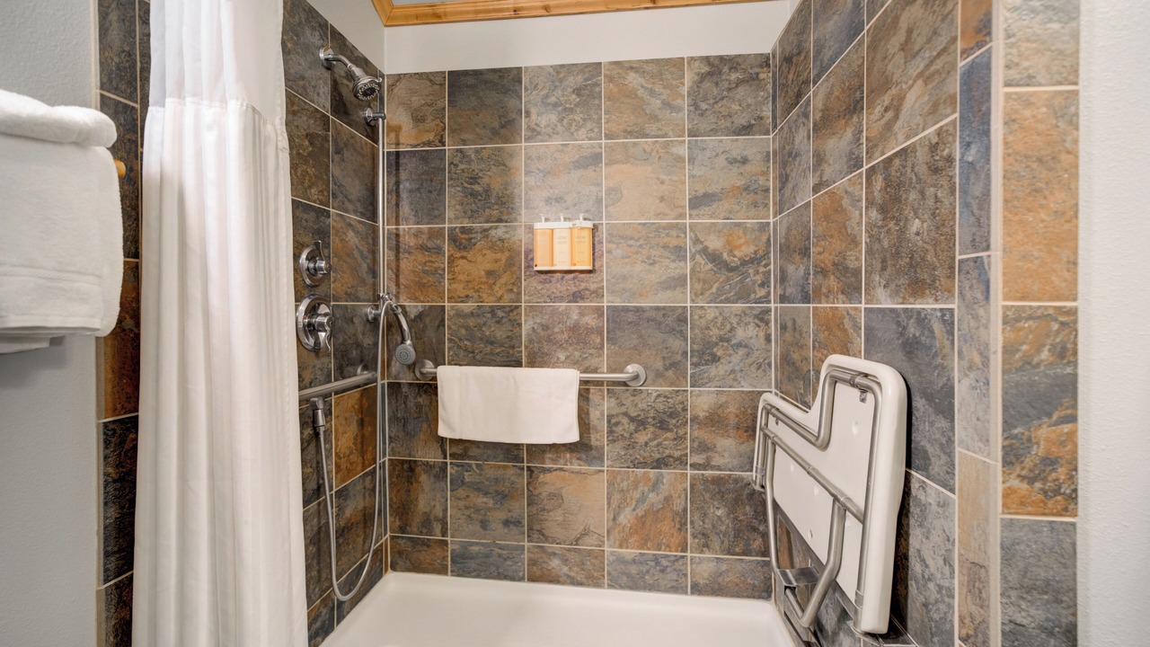 Photo of Bathroom in West Yellowstone