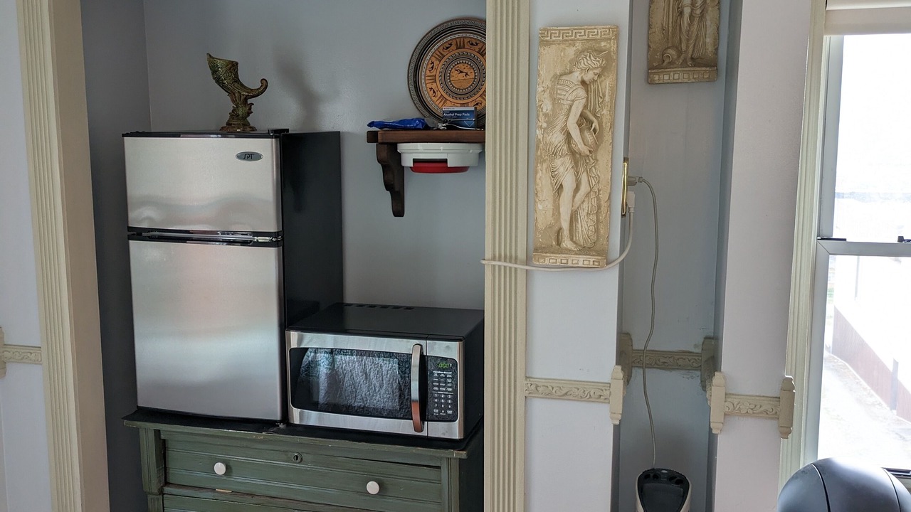 Photo of Bedroom in Leechburg