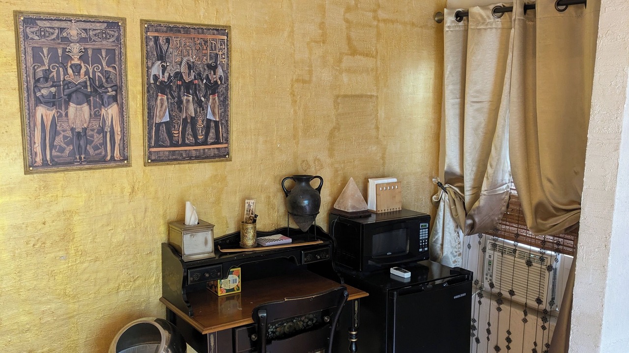 Photo of Bedroom in Leechburg