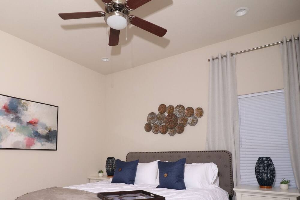 Photo of Bedroom in MacGregor
