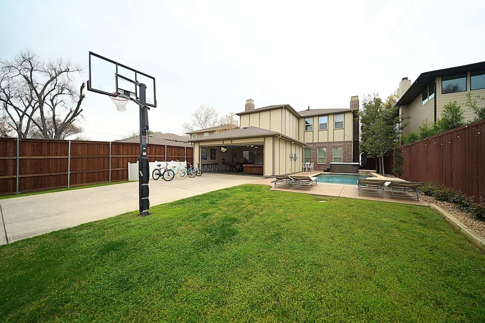 Photo of Outdoor in Vickery Place