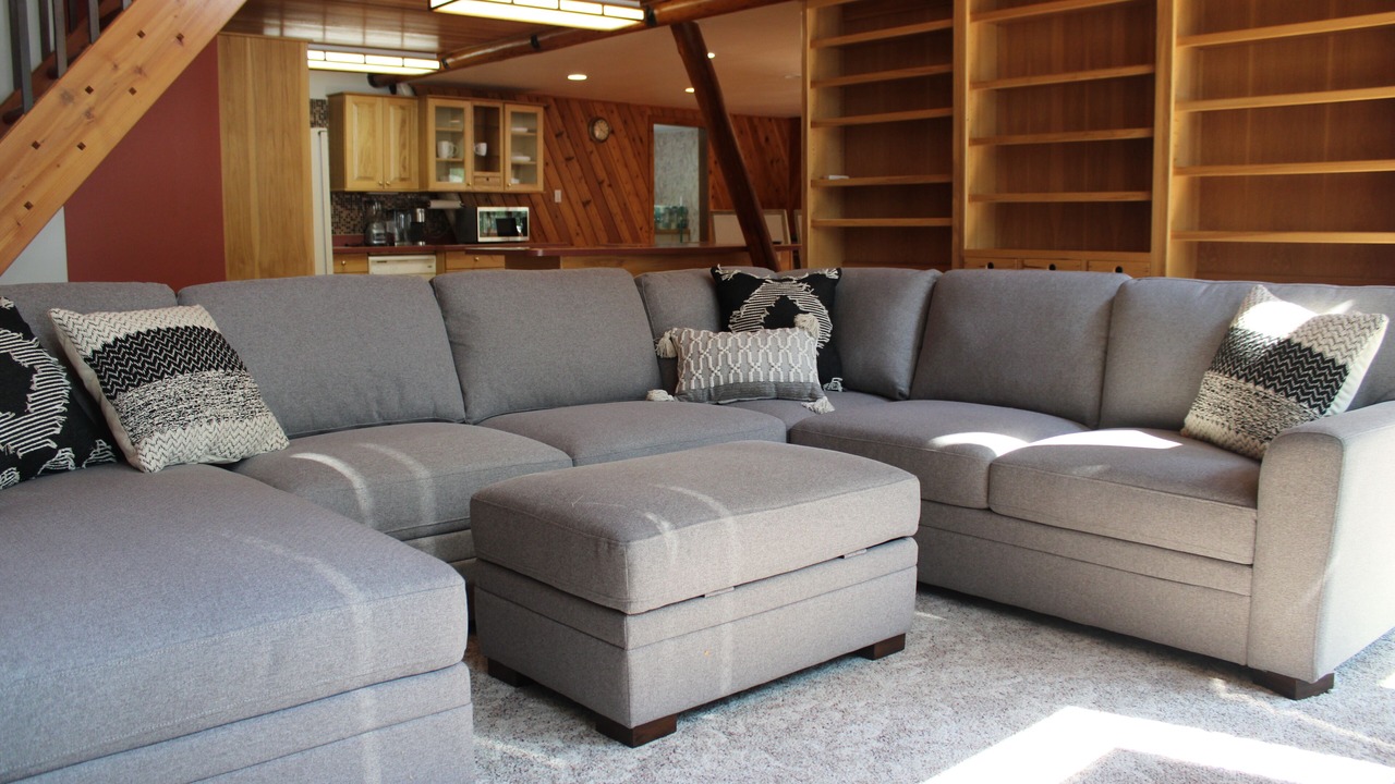 Photo of Livingroom in Eureka