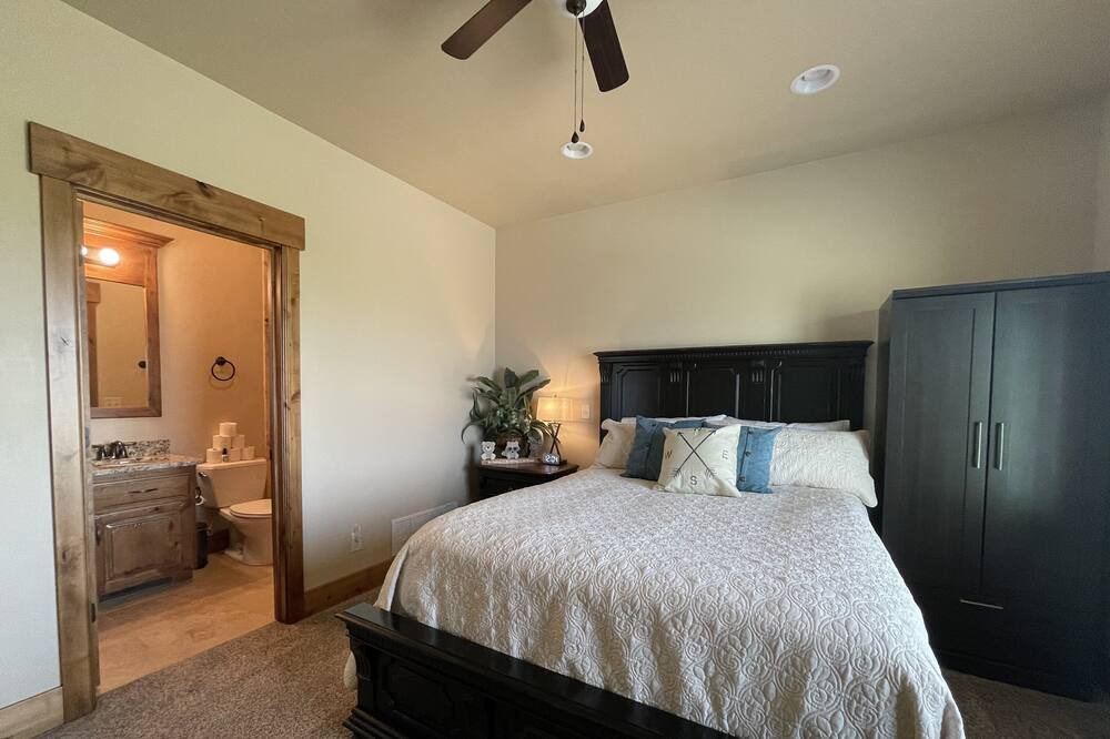 Photo of Bathroom in Clark County