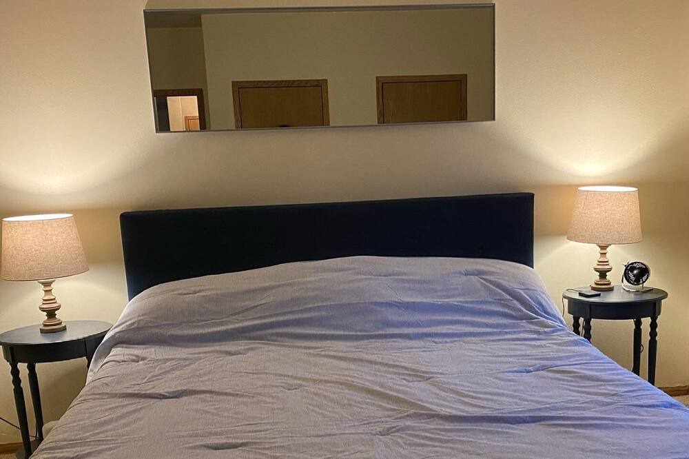 Photo of Bedroom in Helena