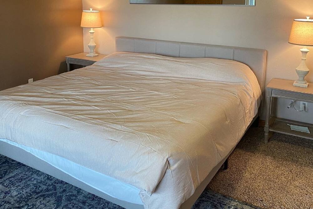Photo of Bedroom in Helena