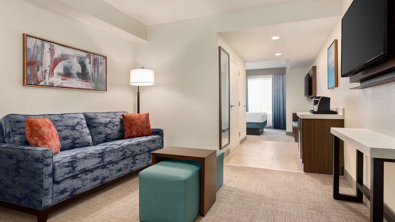 Photo of Livingroom in Energy Corridor