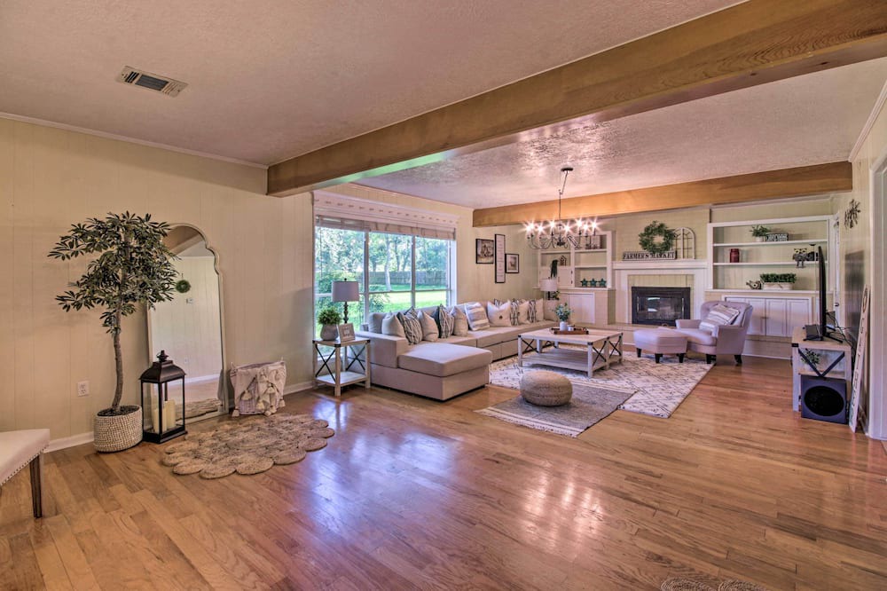 Photo of Livingroom in Clodine