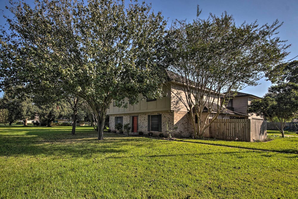 Photo of Outdoor in Clodine