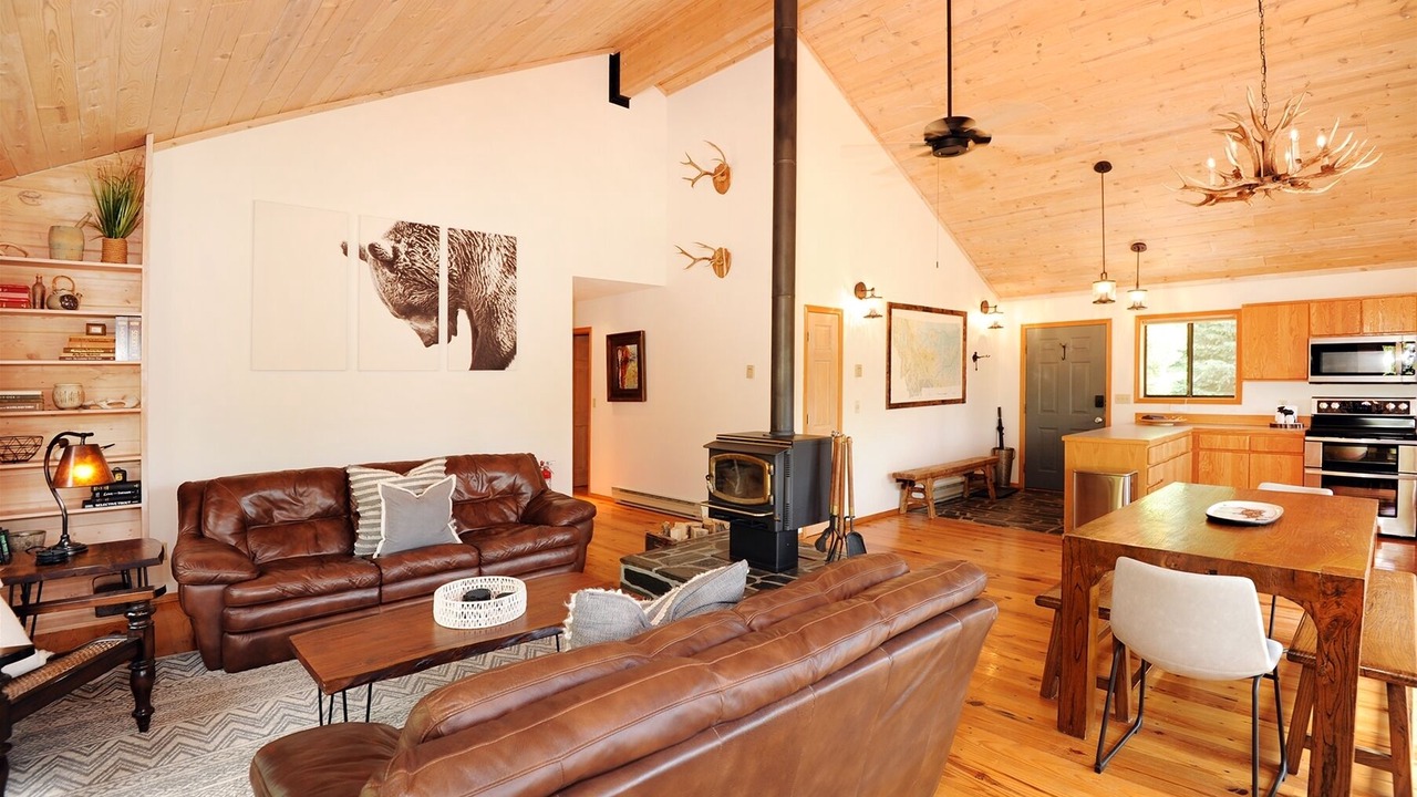 Photo of Livingroom in Lazy Acres