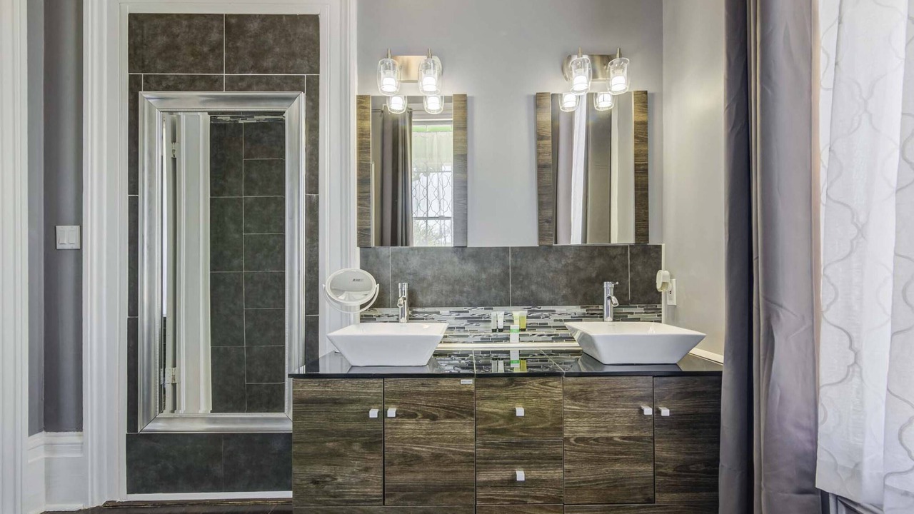 Photo of Bathroom in Galveston