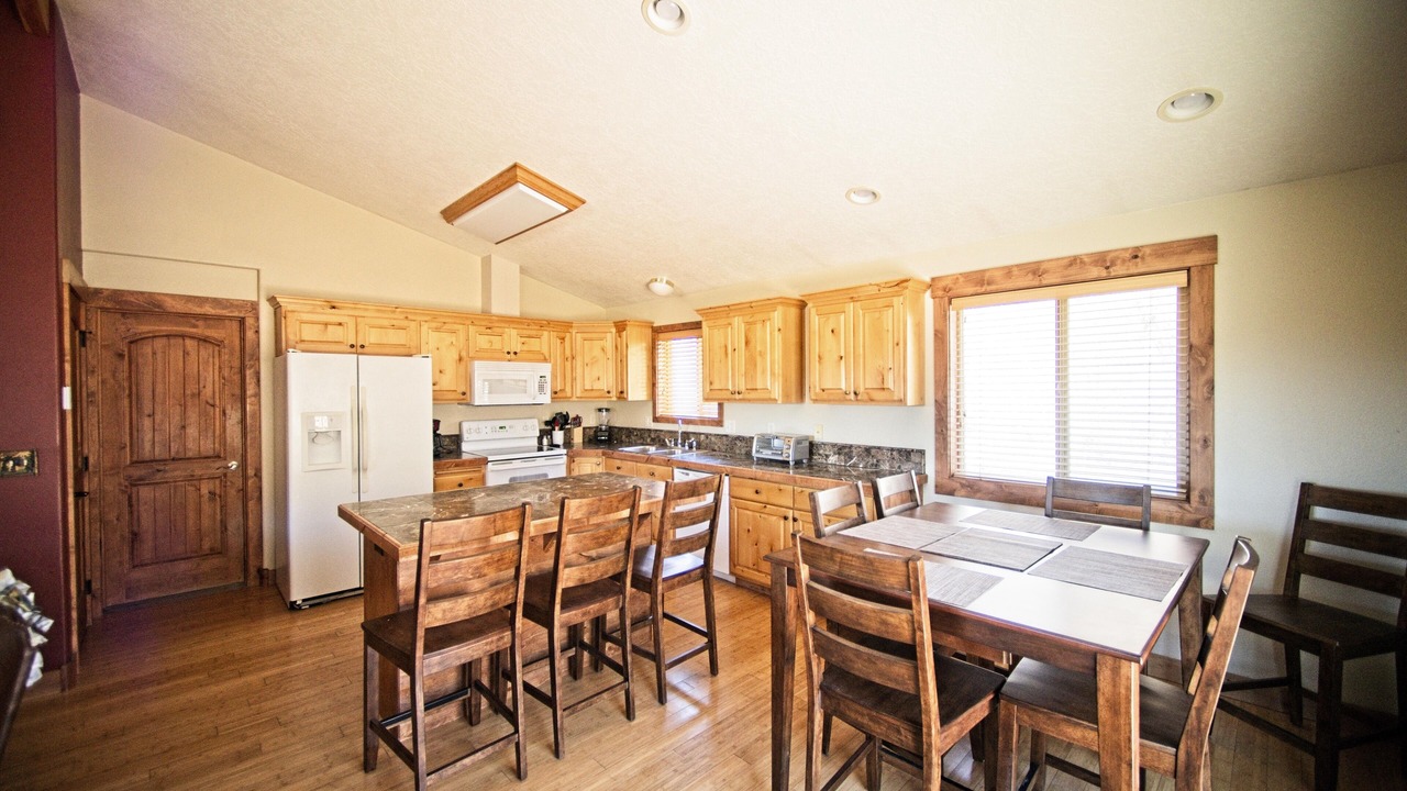 Photo of Kitchen in Star Valley Ranch
