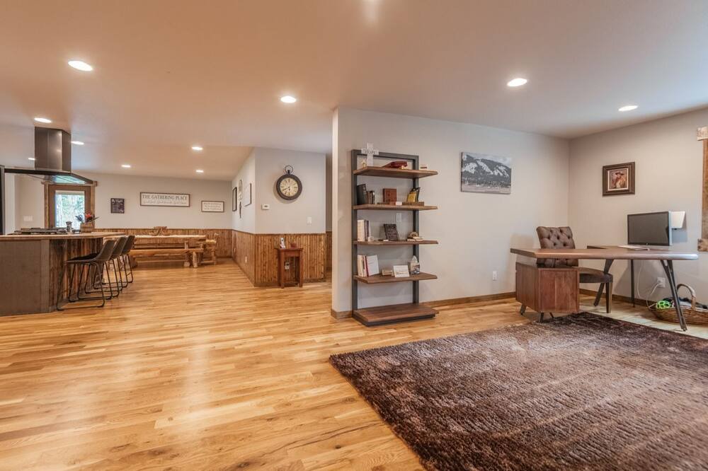 Photo of Livingroom in Centennial