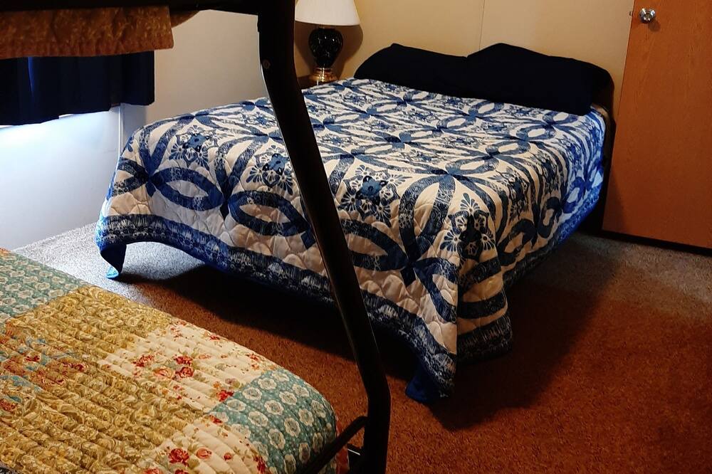 Photo of Bedroom in Penn