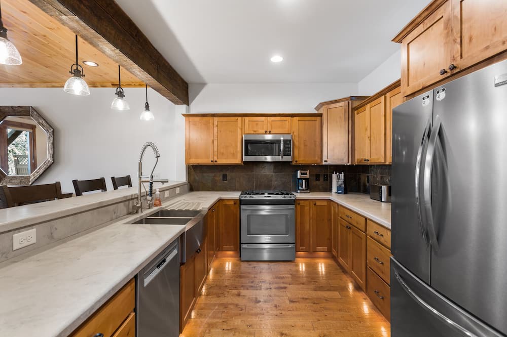 Photo of Kitchen in Red Lodge