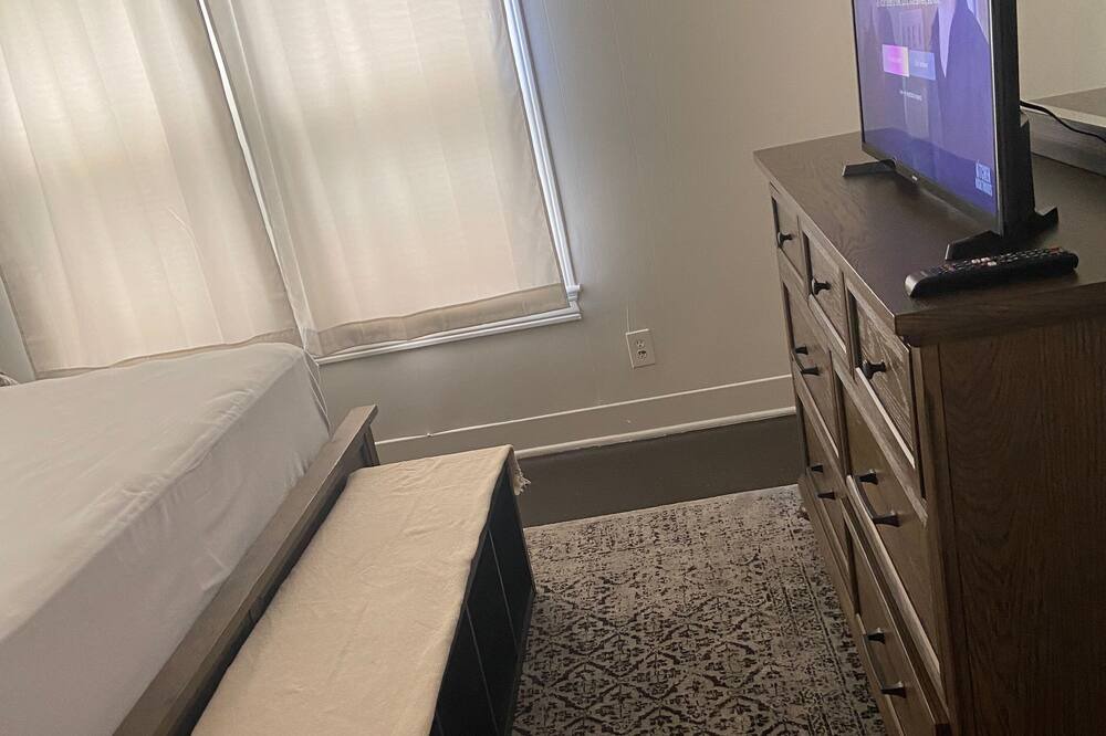 Photo of Bedroom in South Central Houston