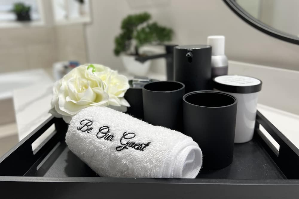 Photo of Bathroom in Pecan Grove