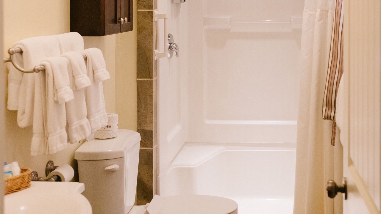 Photo of Bathroom in Escalante