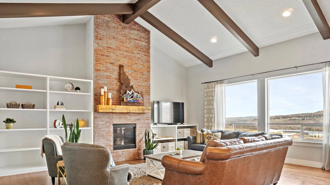 Photo of Livingroom in Southeast Boise