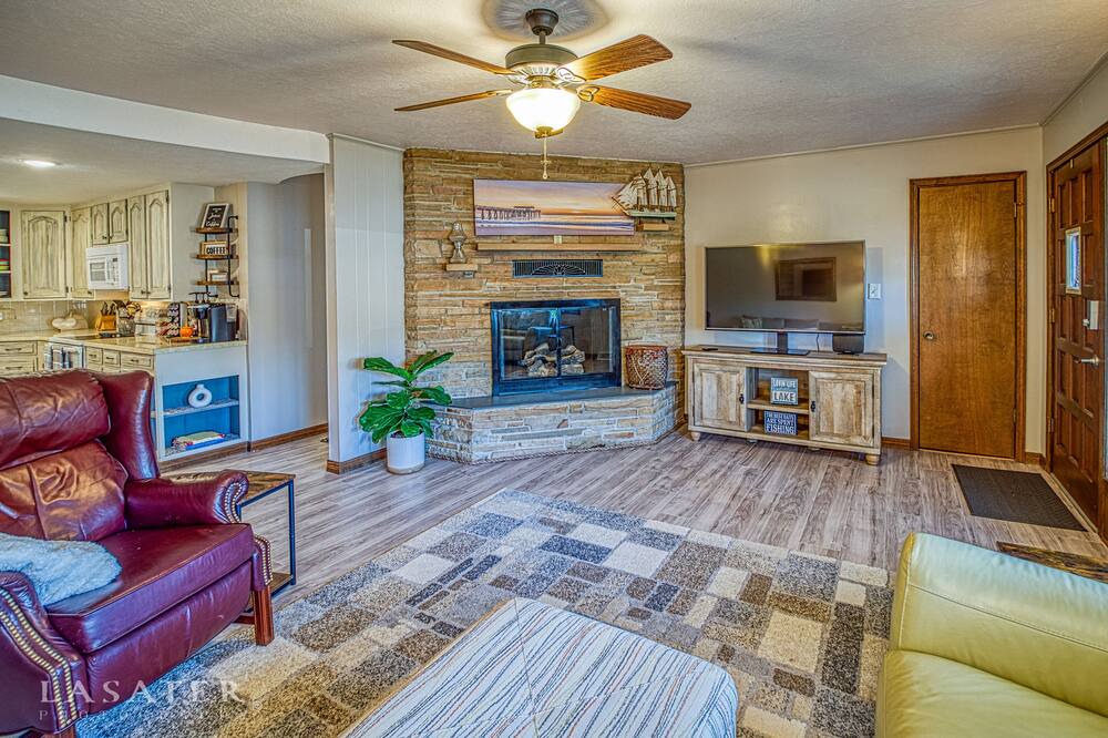 Photo of Livingroom in Diamond City